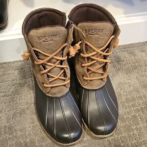 Sperry Two-Tone Duck Boots